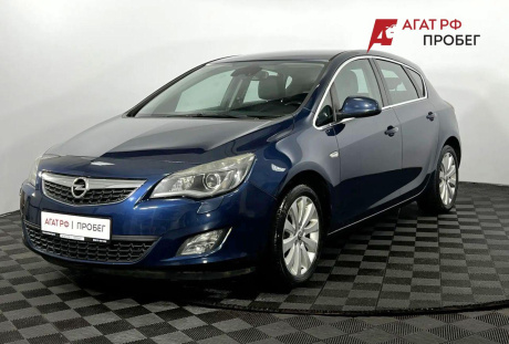 Opel Astra 2012 года с пробегом 153 846 км