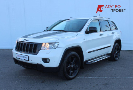 Jeep Grand Cherokee 2012 года с пробегом 186 787 км