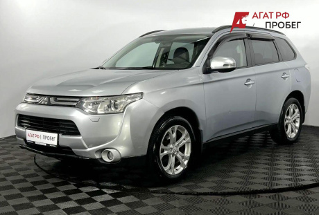 Mitsubishi Outlander 2012 года с пробегом 147 398 км