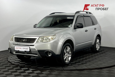 Subaru Forester 2011 года с пробегом 221 000 км