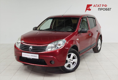 Renault Sandero 2013 года с пробегом 156 749 км
