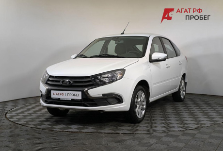 LADA Granta лифтбек 2023 года с пробегом 26 164 км
