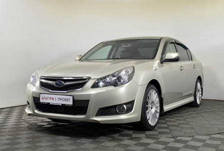 Subaru Legacy 2012 года с пробегом 154 937 км