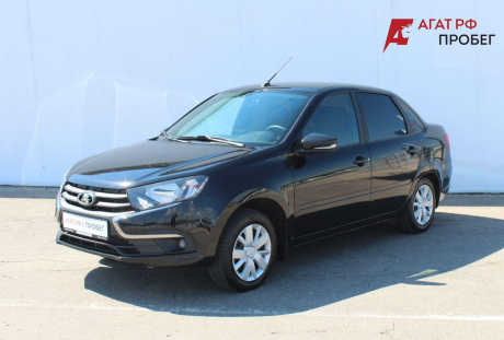 LADA Granta седан 2023 года с пробегом 51 462 км