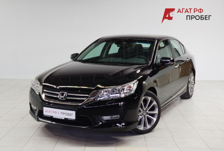 Honda Accord 2013 года с пробегом 104 827 км