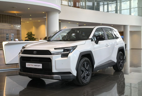 Toyota RAV 4 2025 года с пробегом 163 км