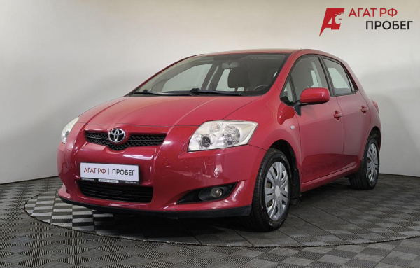 Toyota Auris 2008 года с пробегом 145 380 км, фото 1