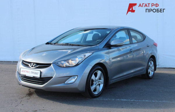 Hyundai Elantra 2012 года с пробегом 139 670 км, фото 1