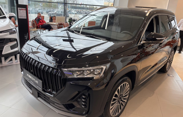 Jetour X90 Plus Премиум 7 мест 2.0Т 8АТ 26 г.в.