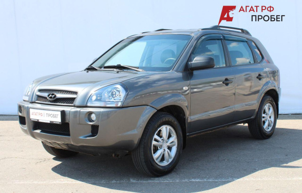 Hyundai Tucson 2008 года с пробегом 166 356 км, фото 1