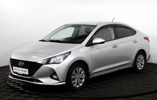 Hyundai Solaris 2020 года с пробегом 164 319 км, фото 1