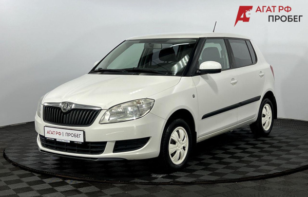 ŠKODA Fabia 2013 года с пробегом 173 540 км, фото 1