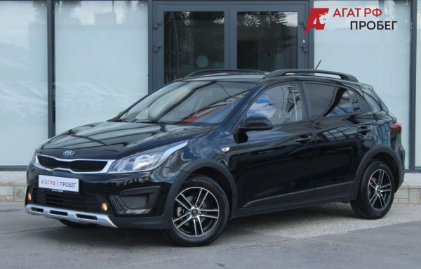 Kia Rio X-Line 2017 года с пробегом 159 639 км, фото 1