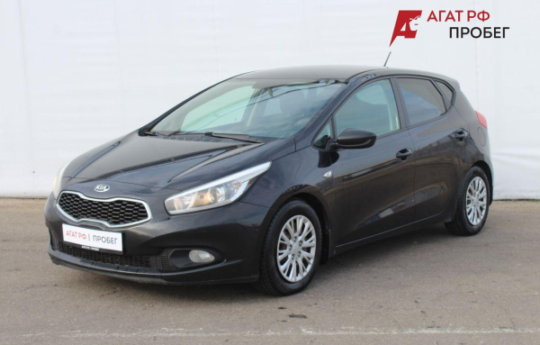 Kia Cee'd 2013 года с пробегом 275 512 км, фото 1