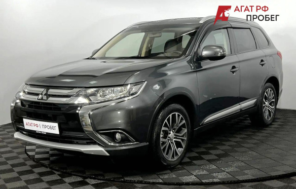 Mitsubishi Outlander 2016 года с пробегом 87 068 км, фото 1