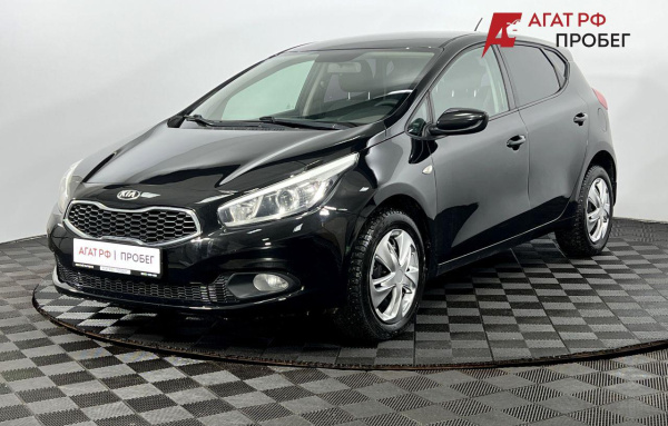 Kia Cee'd 2014 года с пробегом 172 840 км, фото 1
