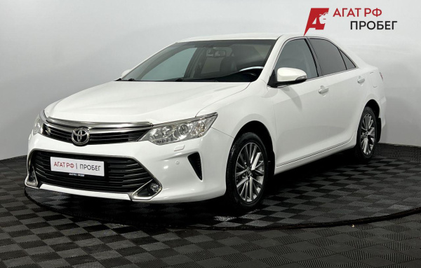 Toyota Camry 2015 года с пробегом 221 000 км, фото 1