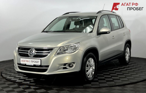 Volkswagen Tiguan 2011 года с пробегом 105 152 км, фото 1
