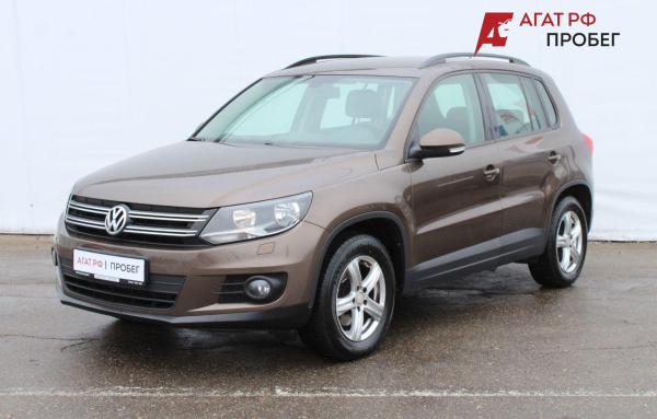 Volkswagen Tiguan 2014 года с пробегом 190 131 км, фото 1