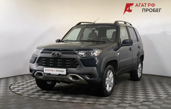 LADA Niva Travel 2023 года с пробегом 50 365 км, фото 1