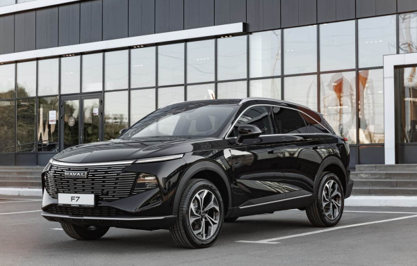 Haval F7 II Рестайлинг Техно + 2.0T робот полный привод (200 л.с.) 26 г.в. 26 м.г.
