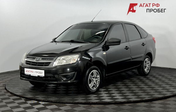 LADA Granta лифтбек 2018 года с пробегом 134 217 км, фото 1