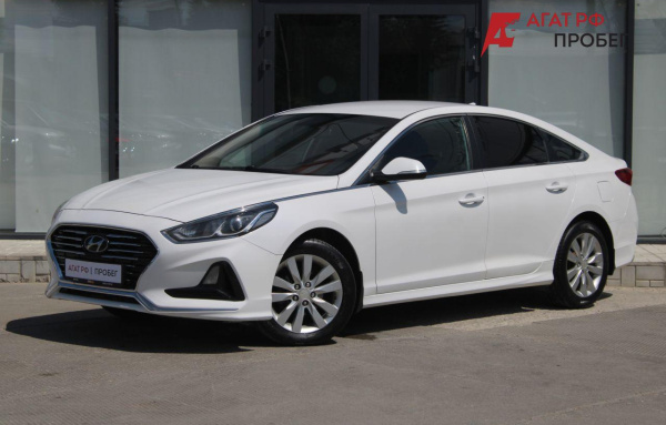 Hyundai Sonata 2017 года с пробегом 181 804 км, фото 1