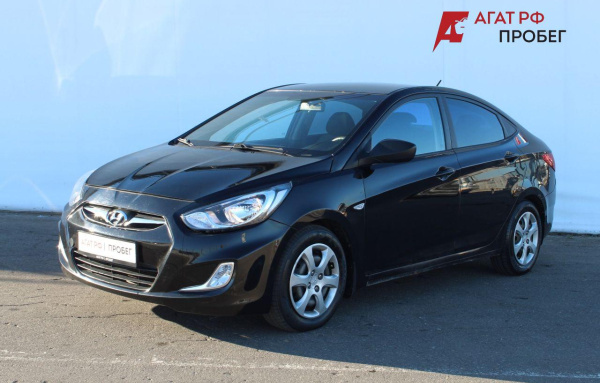 Hyundai Solaris 2011 года с пробегом 217 501 км, фото 1