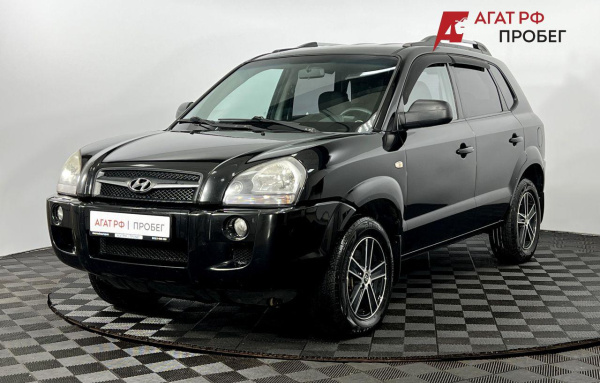 Hyundai Tucson 2008 года с пробегом 228 312 км, фото 1
