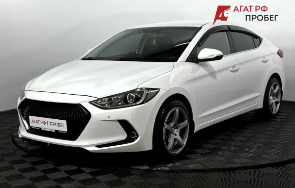 Hyundai Elantra 2017 года с пробегом 138 349 км, фото 1