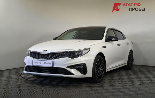 Kia Optima 2018 года с пробегом 156 894 км, фото 1