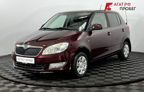 ŠKODA Fabia 2012 года с пробегом 176 540 км, фото 1