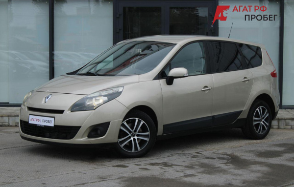 Renault Scenic 2009 года с пробегом 223 512 км, фото 1