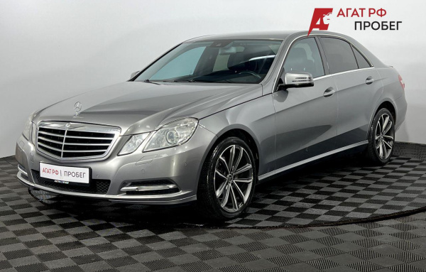 Mercedes-Benz E-Класс седан 2012 года с пробегом 285 968 км, фото 1