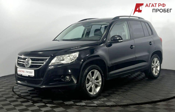 Volkswagen Tiguan 2010 года с пробегом 198 685 км, фото 1