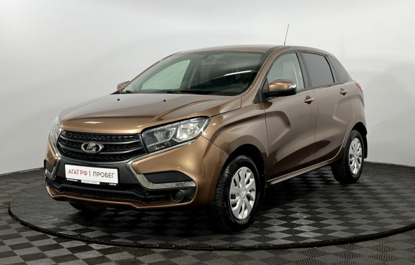 LADA XRAY 2018 года с пробегом 80 000 км, фото 1