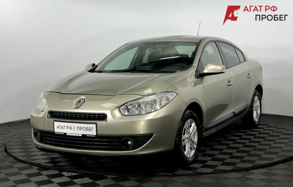 Renault Fluence 2010 года с пробегом 286 253 км, фото 1