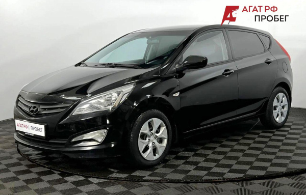 Hyundai Solaris хэтчбек 2016 года с пробегом 110 360 км, фото 1