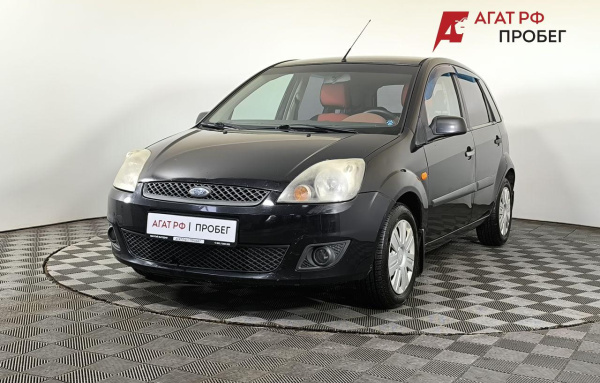 Ford Fiesta 2007 года с пробегом 192 288 км, фото 1