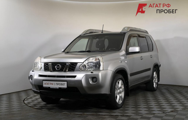 Nissan X-Trail 2010 года с пробегом 172 538 км, фото 1