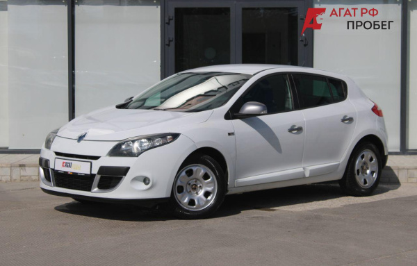 Renault Megane 2011 года с пробегом 124 605 км, фото 1
