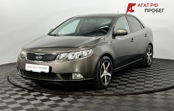 Kia Cerato 2010 года с пробегом 248 350 км, фото 1