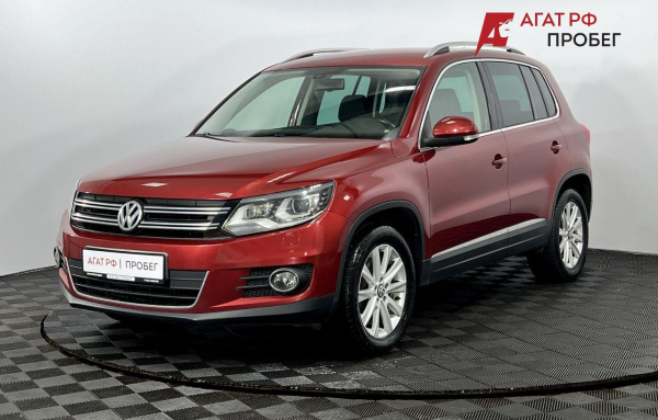 Volkswagen Tiguan 2012 года с пробегом 107 600 км, фото 1