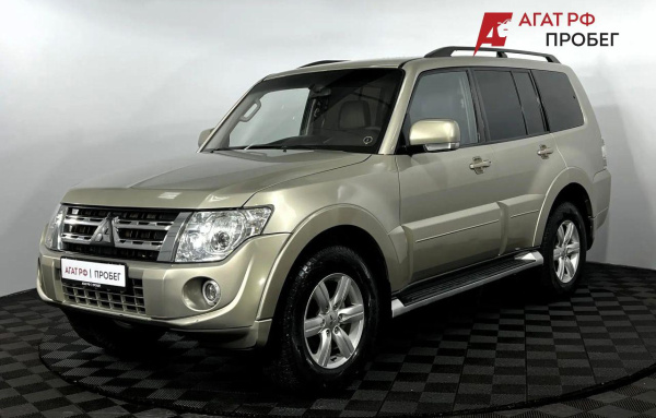Mitsubishi Pajero 2012 года с пробегом 575 049 км, фото 1