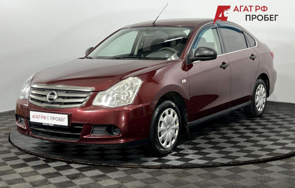 Nissan Almera 2015 года с пробегом 193 429 км, фото 1