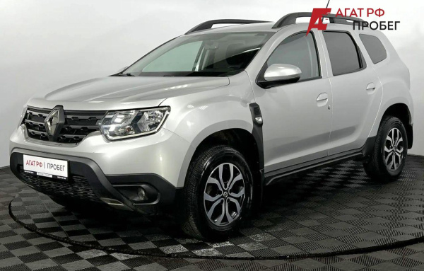 Renault Duster 2021 года с пробегом 65 979 км, фото 1