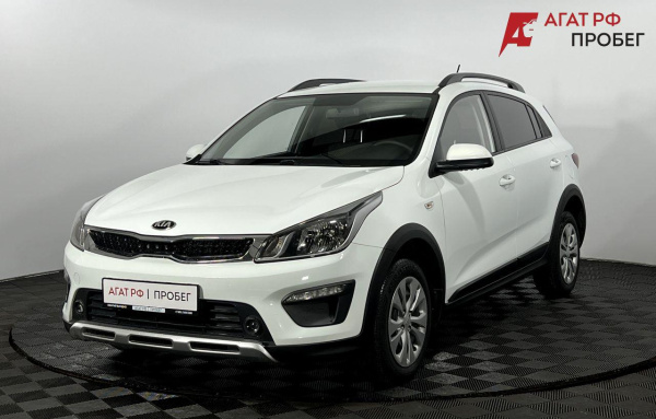 Kia Rio X-Line 2020 года с пробегом 98 080 км, фото 1