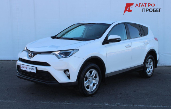 Toyota RAV 4 2018 года с пробегом 359 812 км, фото 1