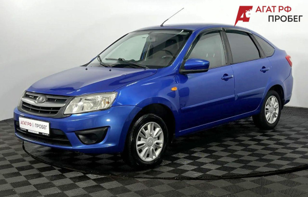 LADA Granta лифтбек 2016 года с пробегом 155 586 км, фото 1