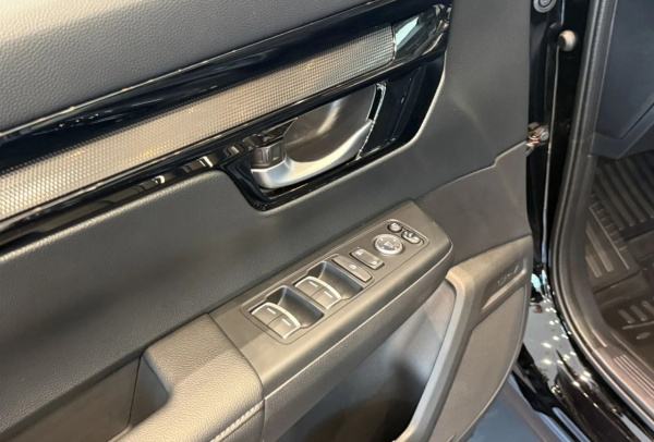 Honda CR-V VI 2026 года с пробегом 38 км, фото 9